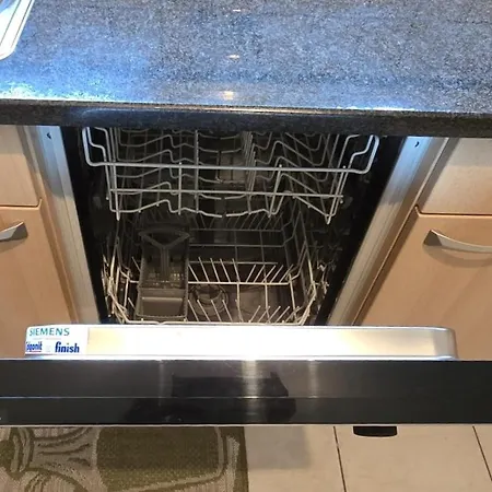 Anessa 26 - Neuwertig, Super Aussicht * لوكباد